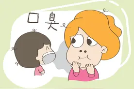 36岁女子拔完牙，嘴里一股屎臭味，告诉医生后：坏了，赶紧治疗！图片