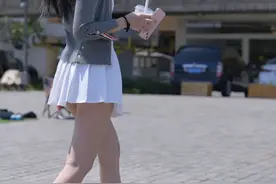 特别喜欢强大男人的三个星座女图片