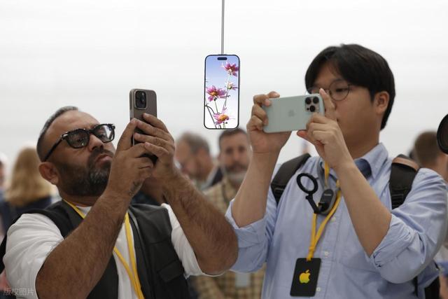 iPhone Air 激活量曝光，这里面门道可不少