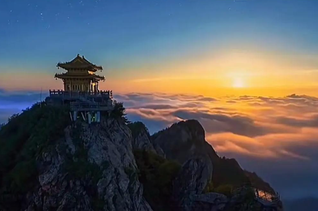 景区赚不到钱，游客花不起钱，谁偷走了中国旅游的灵魂？