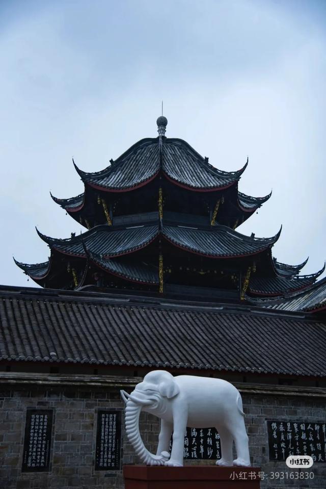 全部免费！成都周边10条最适合9月的徒步线，沿途风光美爆！当天来回不费腿！