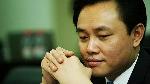 国家出手擒下的3名华人首富，看看他们干的事，根本不值得饶恕