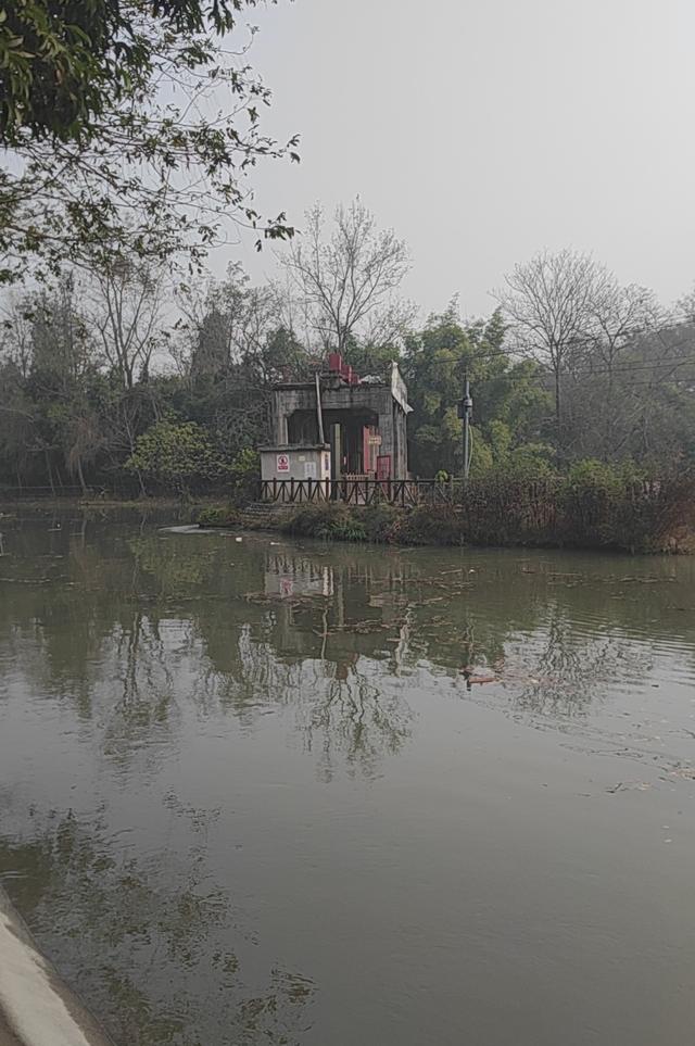 冬日漂流江岸河