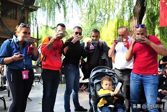 大国崛起！随着免签政策施行，超过2000万外国游客涌入中国