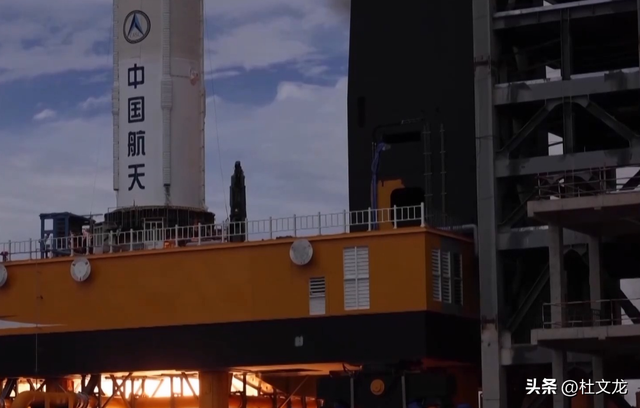 长十系留点火试验成功，建立“天梯”基础，中国距登月更近一步