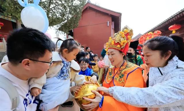 车马盈门!大年初五,运城各景区热闹非凡!