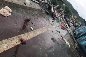 突发！广东高速19死30伤，现场画面被曝光，惨不忍睹 网友紧急寻人图片