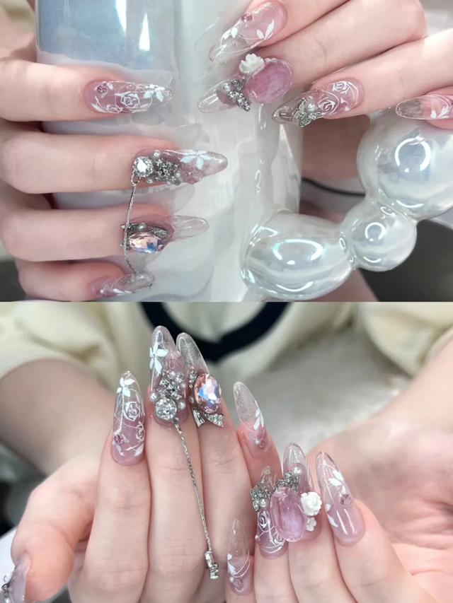 延长胶五瓣花美甲图 2026年用延长胶怎么做指甲 延长胶五瓣花美甲图 2026年用延长胶怎么做指甲