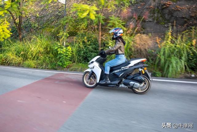 迎着阳光 向着南山 与鸿150S奔跑在城市和山野之间