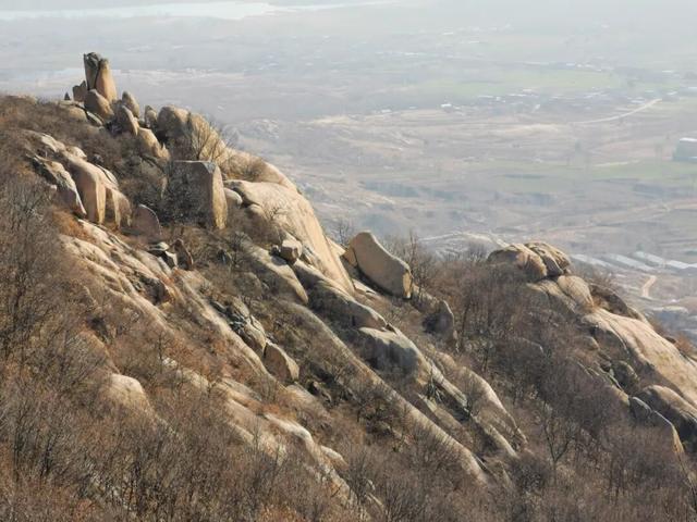 天中盆景！泌阳小黄山的奇石与原生态美景