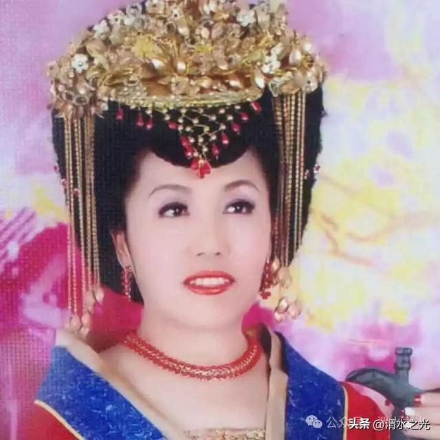 【内蒙古】塔娜:雪落草原,岁暖大雪