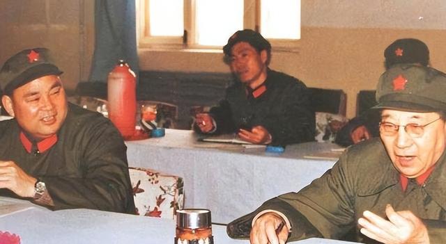 成都军区副司令，在西藏视察时遇难，享年63岁，司令员因此被免职