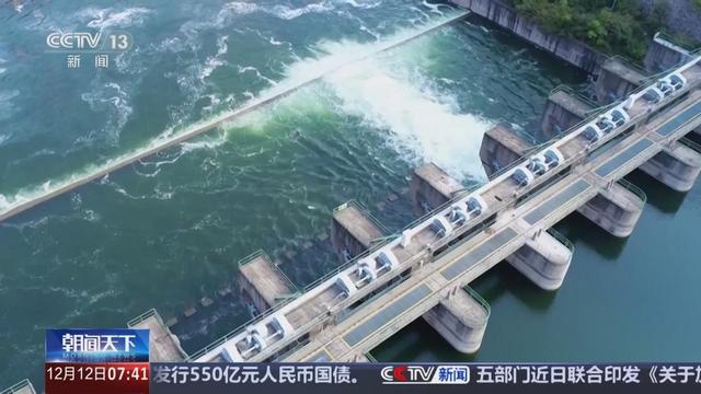 中国耗时20年又造了条“长江”，1.7亿人受益，到底有多了不起？