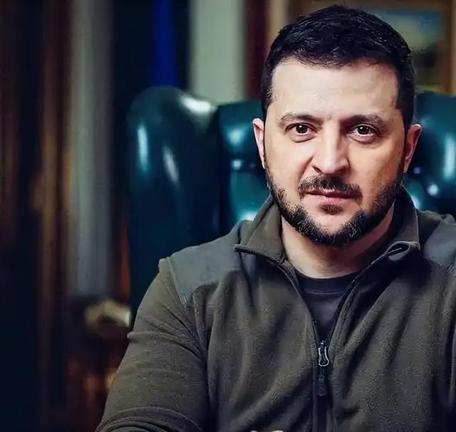 出大事了，美军拦截俄罗斯油轮；以色列不宣而战；泽连斯基或下台