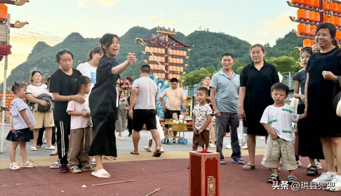 南丝绸之路不夜城火把节周末来袭，火把节+水枪战，冰火两重天！