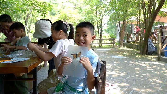 抓住暑期的尾巴！超多学子来到了鼎湖这里……