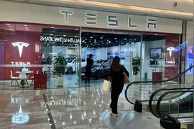 年底部分车源紧张，延迟交车或将错过以旧换新补贴：置换补贴进入“拼手速”阶段，买车先问何时交付图片