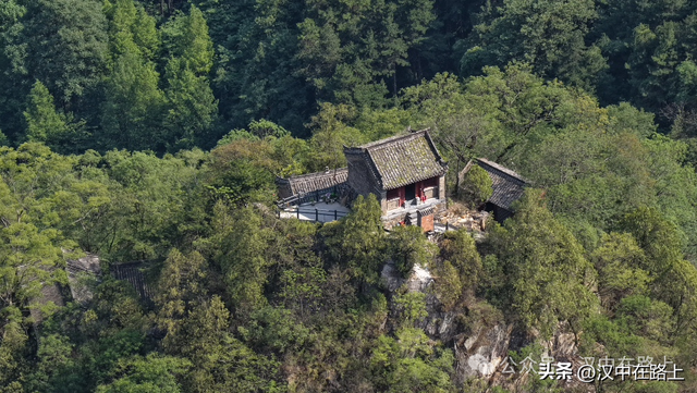 探秘汉中哑姑山宝峰寺！千年古刹的神秘与壮美！