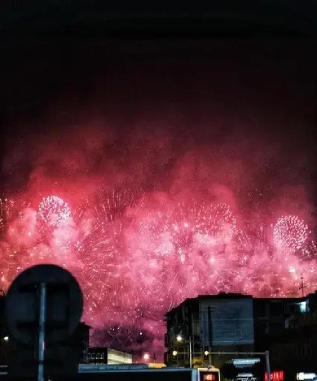 惊艳全球！成都入选世界最美城市，雪山烟火绘蓉光