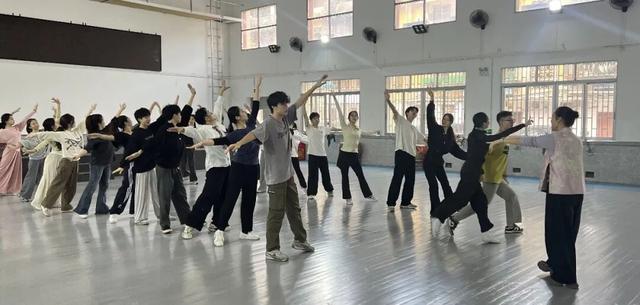 【活动预告】百姓风情，寻根珠玑，2025年全国“四季村晚”秋季主场活动即将举办！