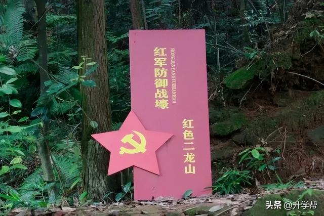 在夹关古镇见世面了，寻景尝鲜还能赶场！