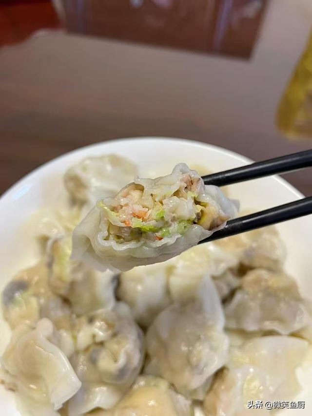 冬至吃饺子！酸菜和白菜先让让，3种“鸿运馅”福日最香，别错过