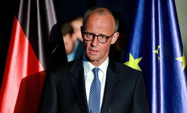 中美谈完	，特朗普高高兴兴回家，德国立马表态，荷兰悔不当初啊