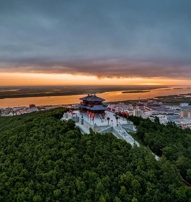 华夏东极“同江-抚远”，三江汇源之地、祖国最早迎接太阳之地