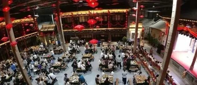 1700家社区食堂关门了：不是老人不吃饭，是饭没送到嘴边