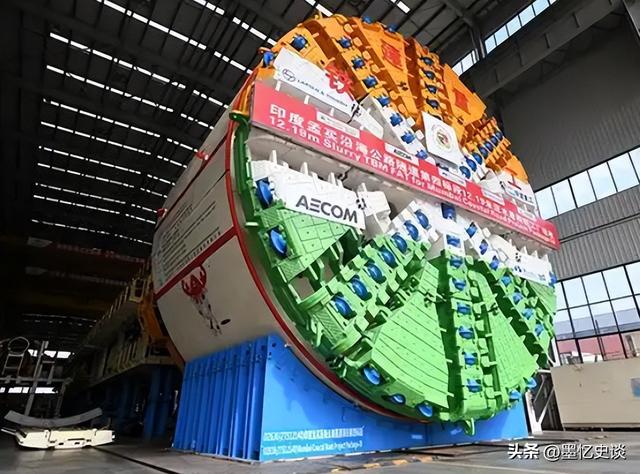 印度偷师不成沦为笑柄？10亿买中国8台盾构机，拆解后不会组装