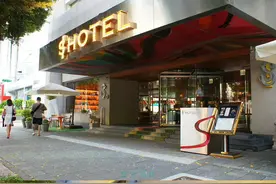 汪小菲怒拆S Hotel酒店招牌，新名字疑跟现女友相关，S妈是担保人图片