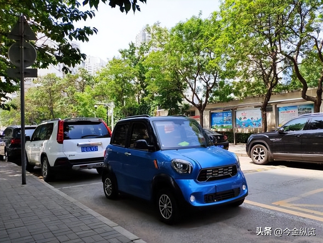 别再一禁了之！"老头乐"乱象背后，如何兼顾百姓需求与交通安全？