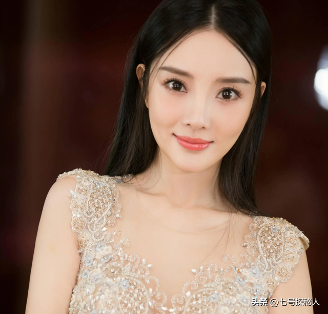 “红杏出墙”！这5位给老公戴帽子的女星，简直堪比现代版潘金莲