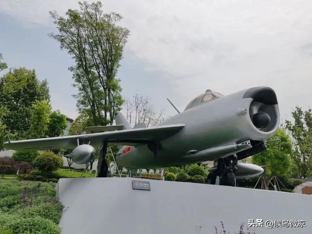 漫步成飞公园：领略航空魅力
