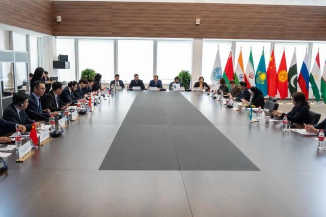 突然改口！中国公开赴华政要名单，莫迪登机前终究是摆了我们一道