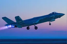 年产量逼近百架？歼-20数量直追美军F-35，印太力量对比有新变化图片
