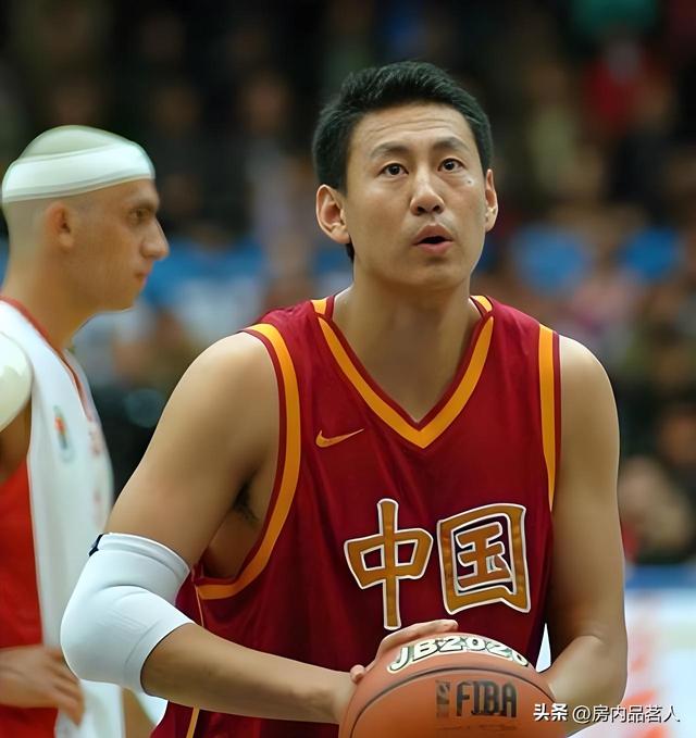 你心中的中国男篮历史前十是谁？deepseek这样排的，你绝对想不到