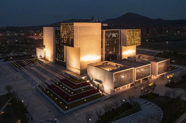 Together！来山大从从容容寻“宝藏”