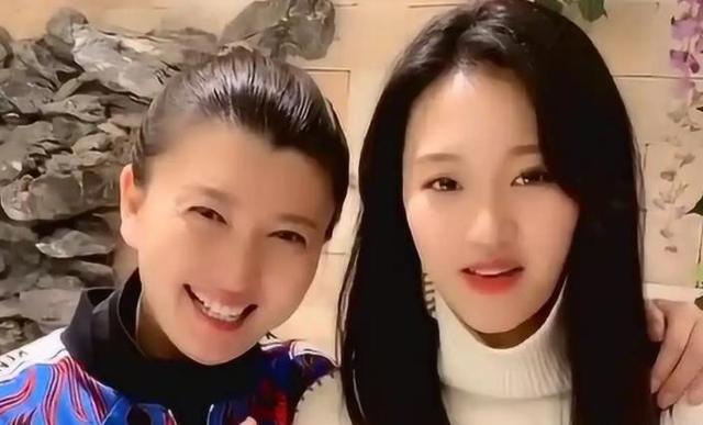 全都跑不掉！背人命债、逼儿媳吃剩饭	，闫学晶露面后又牵出一大佬