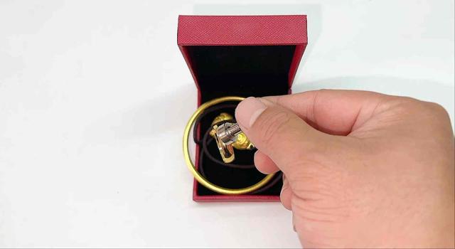 买黄金时只需一根针，真假黄金立马“现原形”，你也赶紧试试吧