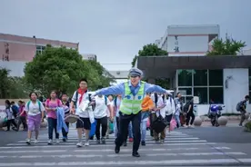 特等功1次、大功1次...这位辅警还获评2023年“诚信之星”！图片