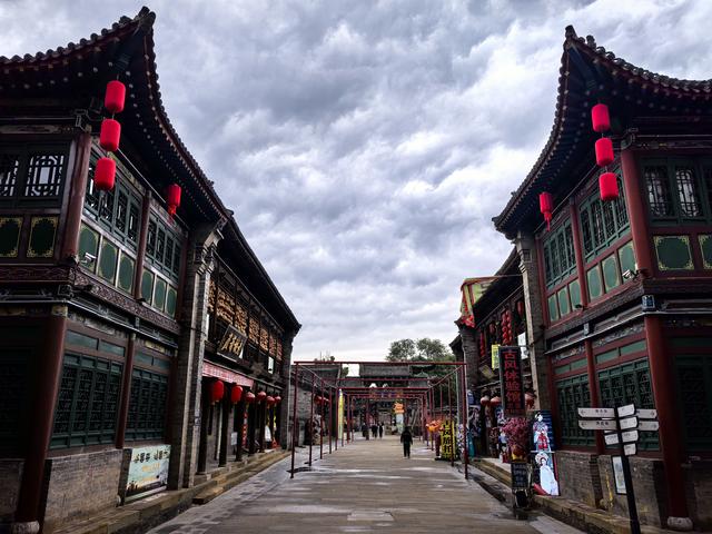 2025年稻城亚丁自驾之旅（4）榆次老城