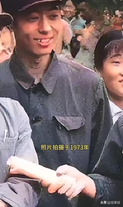 52年前，那个轰动一时的“白卷英雄”张铁生，如今过得怎样了？