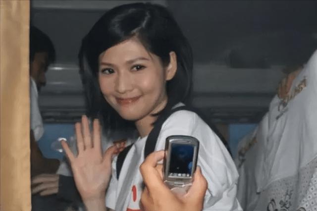 她私生活有多混乱？和冯小刚夜宿8小时，陈红老公为其花1000万！