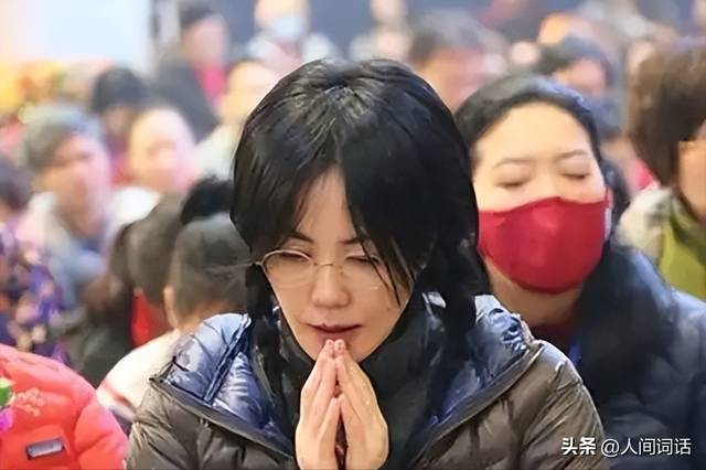 恶心的一幕出现了！释永信事件13天后，常年信佛的王菲也惨遭牵连