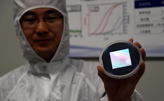 绕开EUV光刻机，无需先进制程！中国推进硅光子，美智库预言成真