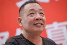 于东来回应“过度代购”图片