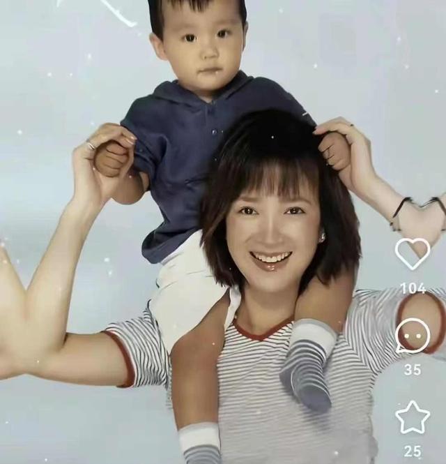 王卫国爆料	，他与何晴是邻居，经常送她就医，儿子单独租房住