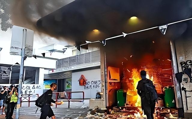 支持中国分裂，拒飞内地航线，歧视大陆游客的国泰航空，如今怎样