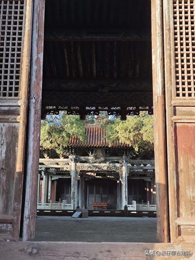 为寻古建深入介休，偶遇热心大爷，邂逅惊艳时光的东岳庙献殿